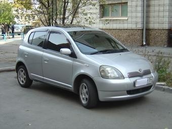 1999 Toyota Vitz