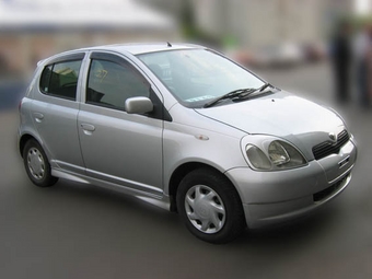 1999 Toyota Vitz