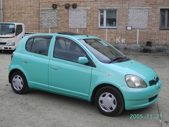 1999 Toyota Vitz