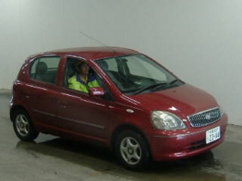 1999 Toyota Vitz