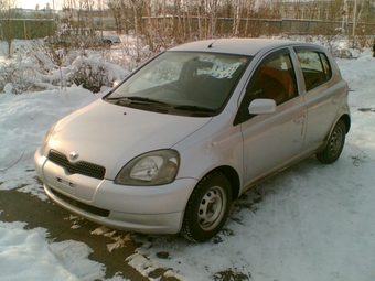 1999 Toyota Vitz