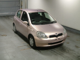 1999 Toyota Vitz