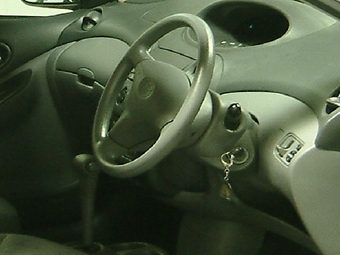 1999 Vitz