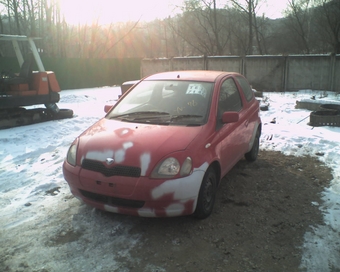 1999 Toyota Vitz