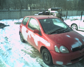 1999 Vitz