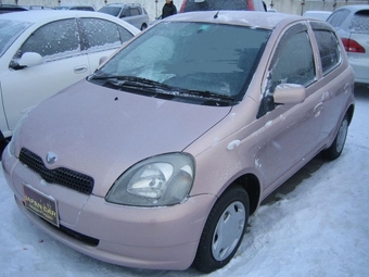 1999 Toyota Vitz