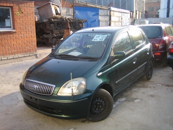 1999 Toyota Vitz