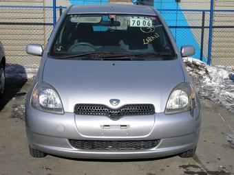 1999 Toyota Vitz