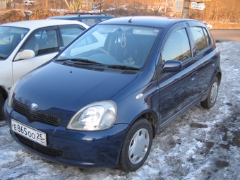 1999 Toyota Vitz