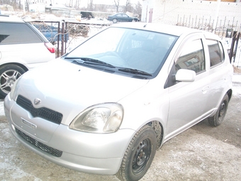 1999 Toyota Vitz