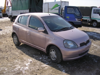 1999 Toyota Vitz