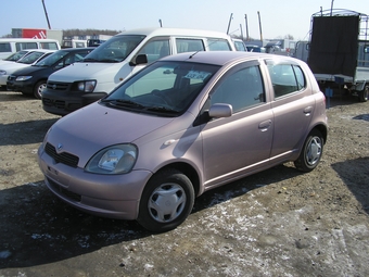 1999 Vitz