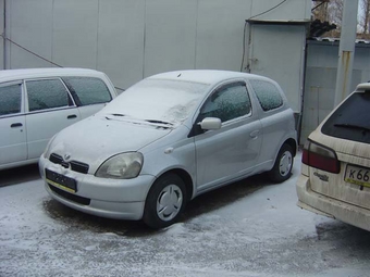 1999 Toyota Vitz