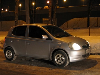 1999 Toyota Vitz