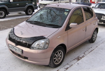 1999 Toyota Vitz