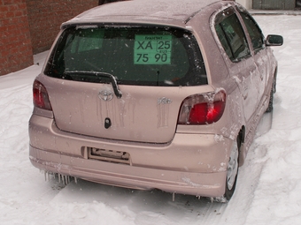 1999 Toyota Vitz