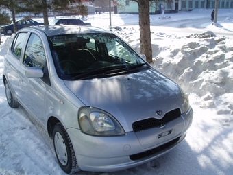 1999 Toyota Vitz