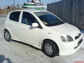 1999 Toyota Vitz