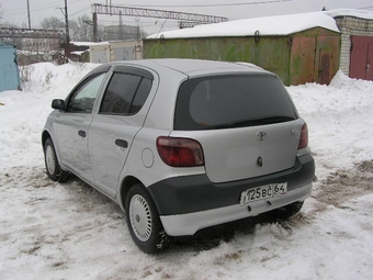 1999 Vitz