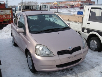 1999 Toyota Vitz