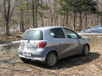 1999 Toyota Vitz