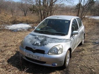 1999 Vitz