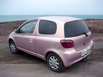 1999 Vitz