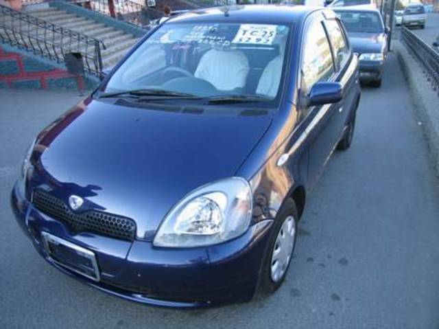 1999 Toyota Vitz