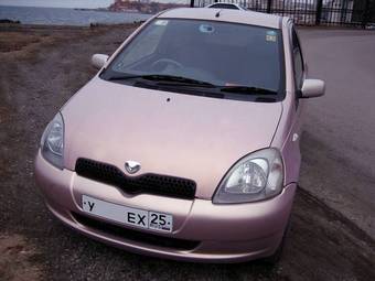 1999 Toyota Vitz