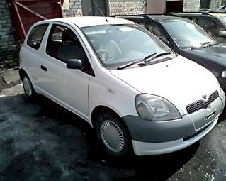 1999 Toyota Vitz