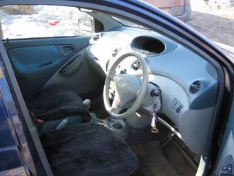 1999 Toyota Vitz