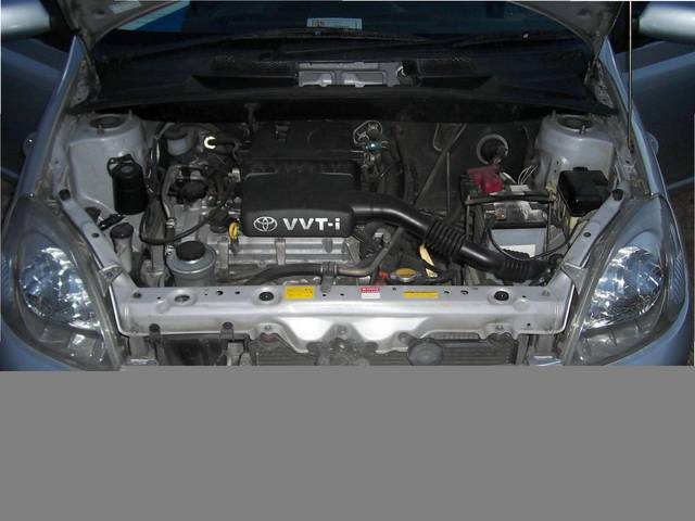 1999 Toyota Vitz