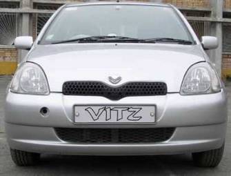 1999 Vitz