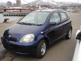 1999 Toyota Vitz