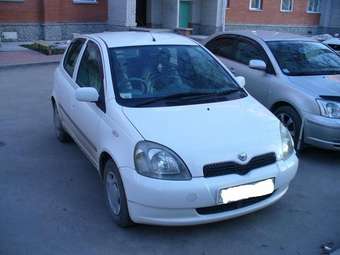 1999 Vitz