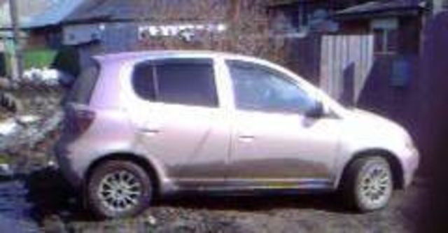 1999 Toyota Vitz