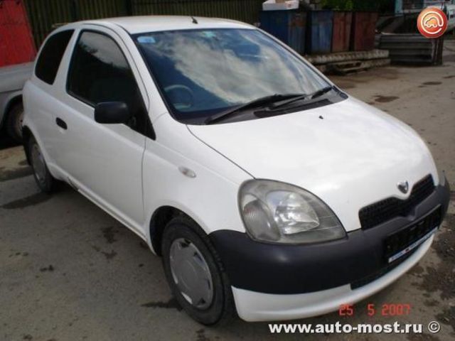 1999 Toyota Vitz