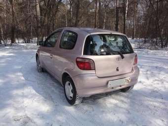 1999 Toyota Vitz