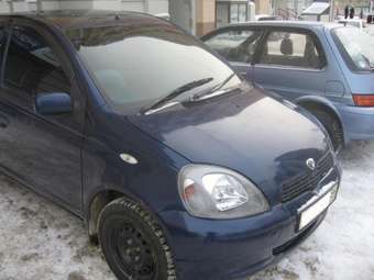 1999 Toyota Vitz