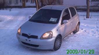 1999 Toyota Vitz