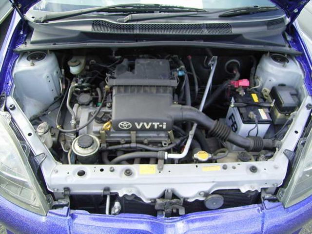 1999 Toyota Vitz