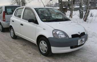 1999 Toyota Vitz