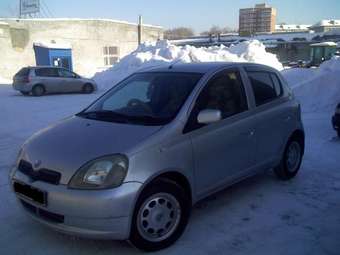 1999 Toyota Vitz