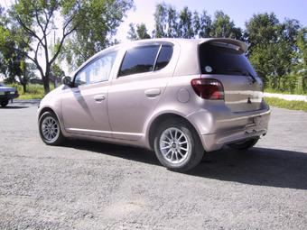 1999 Toyota Vitz