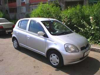 1999 Toyota Vitz