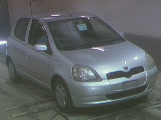 1999 Toyota Vitz Pictures