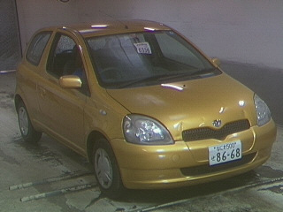 1999 Toyota Vitz Pictures