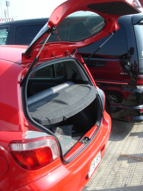 1999 Toyota Vitz Pictures