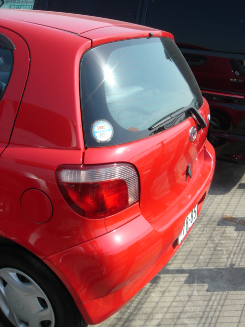 1999 Toyota Vitz Photos