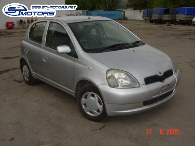 1999 Toyota Vitz Pictures